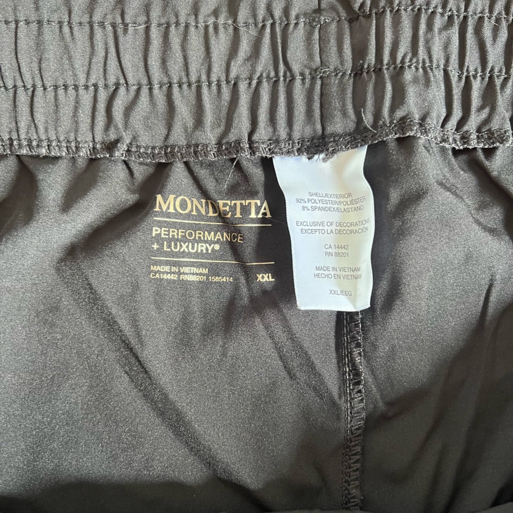 Mondetta Black Women's Shorts - Picture 4 of 4